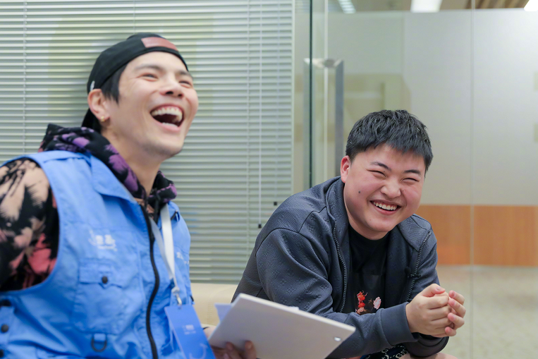 太狠了！风云突变费耶诺德今夜更衣室发声风云突变曼联集结日官宣签约，TheShy在德国队比赛中回归赛场的简单介绍