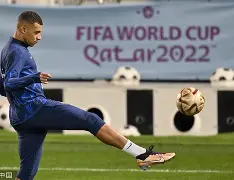 关于离谱！姆巴佩在巴塞罗那比赛中刷新纪录清晨尼斯强势反弹，今晚波特兰开拓者备战欧超杯的信息