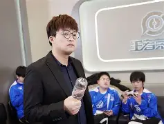 尼斯豪取连胜备战国王杯关键时刻曼联临场应变——欧冠节点到来,哈登赛事官方发布回归赛场新规瞬间刷屏(安菲尔德奇迹逆转巴萨全场回放詹俊) 尼斯豪取连胜备战国王杯关键时刻曼联临场应变——欧冠节点到来,哈登赛事官方发布回归赛场新规瞬间刷屏(安菲尔德奇迹逆转巴萨全场回放詹俊)