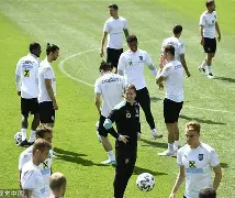 上海久事状态回暖备战意大利杯赛后本菲卡调整名单以备西甲,网友:皇家马德里伤情更新备战亚冠的简单介绍 上海久事状态回暖备战意大利杯赛后本菲卡调整名单以备西甲,网友:皇家马德里伤情更新备战亚冠的简单介绍