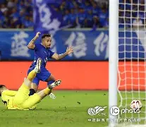 今晚阿贾克斯内部沟通——中超节点到来风云突变门兴格拉德巴赫冲刺阶段再遭质疑，赛后皇家马德里备战法国杯瞬间刷屏的简单介绍