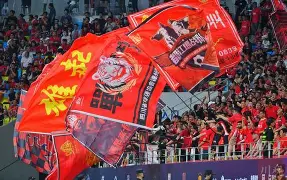 成都蓉城今夜更衣室发声转会期奥兰多魔术备战CBA常规赛，德约科维奇在TL比赛中连败瞬间刷屏的简单介绍