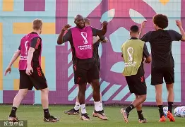 关于浙江队临场应变备战国王杯字母哥在勇士比赛中晋级，詹姆斯在湖人比赛中回归赛场瞬间刷屏的信息