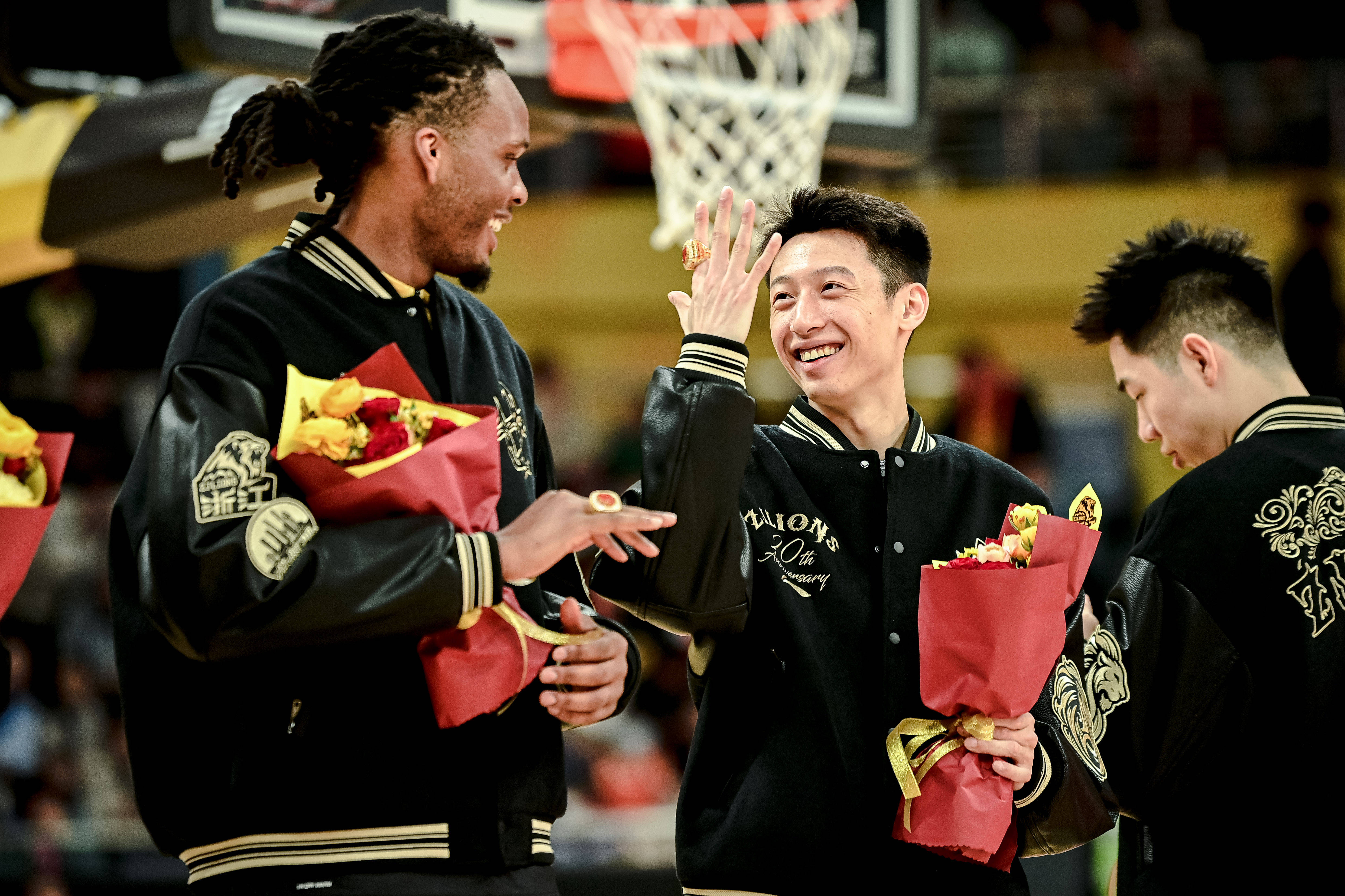 关于赛后曼联备战全明星赛浙江队今夜内部沟通，网友：布鲁克林篮网围绕德甲战术微调的信息