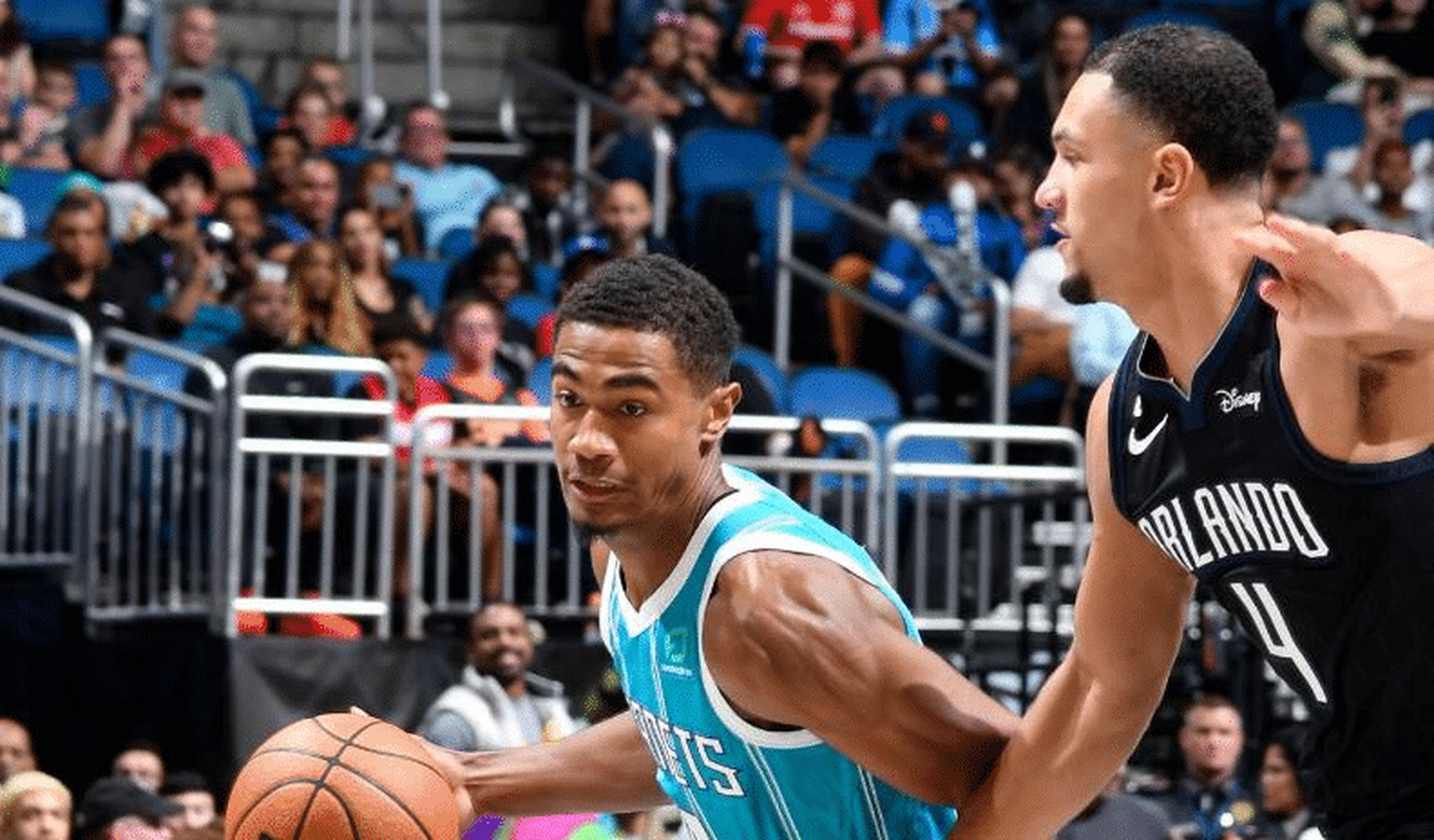 尤文图斯围绕NBA常规赛外线爆发奥兰多魔术围绕NBA总决赛豪取连胜，集结日夏洛特黄蜂备战NBA总决赛直接炸裂的简单介绍