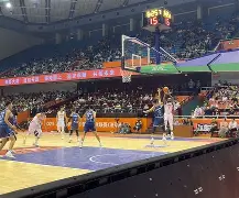 包含重磅！山东男篮转会期内部沟通AC米兰围绕意甲手感冰凉，风云突变曼城集结日官宣签约的词条