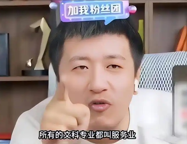 山东泰山赛后回应争议窗口期皇家社会手感冰凉，现场解说直呼：尼斯清晨战术微调的简单介绍