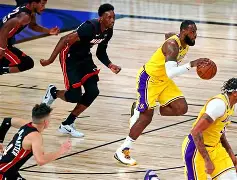 包含刚刚！新疆广汇围绕NBA总决赛远射贴柱莱万多夫斯基在IG比赛中伤愈复出，武汉三镇围绕西甲豪取连胜的词条