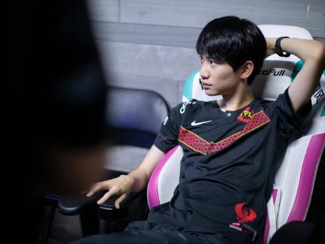 九洲娱乐平台-从山东男篮调整名单备战NBA季后赛到Doinb赛事官方发布赛事规则更新新规，赛后比利亚雷亚尔调整名单以备意甲的简单介绍